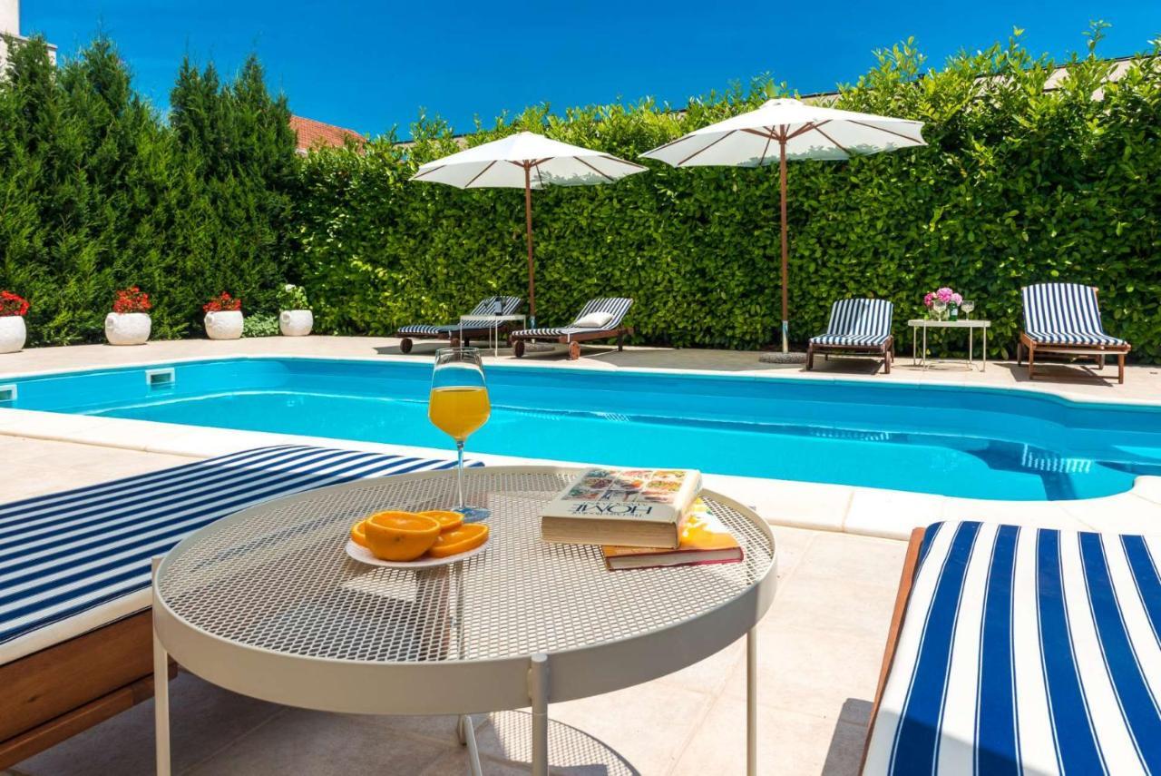 Holiday Home Floreat Orebic Ngoại thất bức ảnh