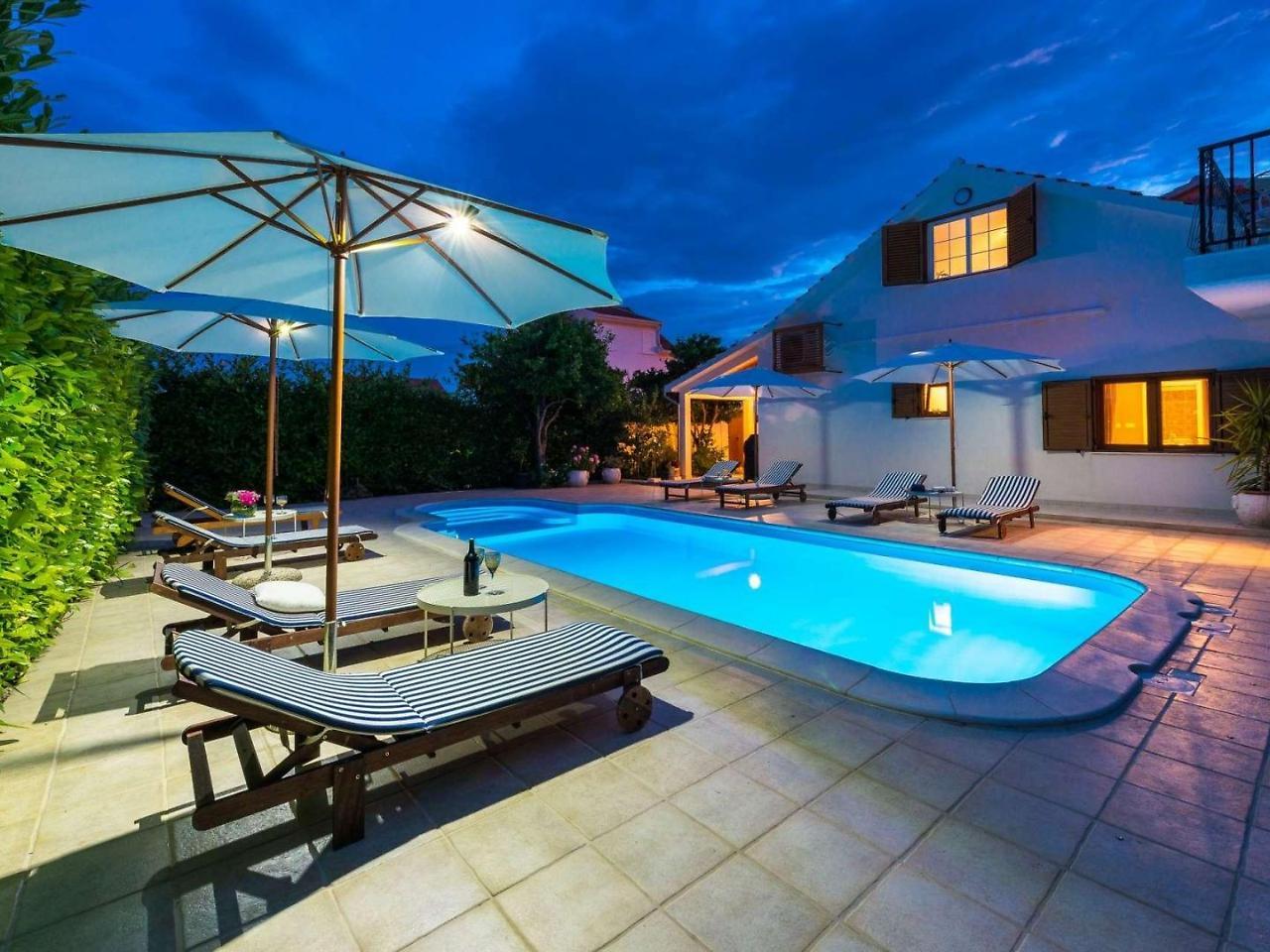 Holiday Home Floreat Orebic Ngoại thất bức ảnh