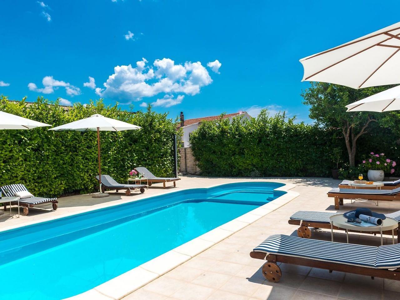 Holiday Home Floreat Orebic Ngoại thất bức ảnh